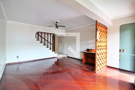 Sala de casa à venda com 2 quartos, 220m² em Bangú, Santo André