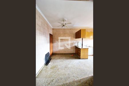 Casa à venda com 220m², 2 quartos e 1 vagaCozinha