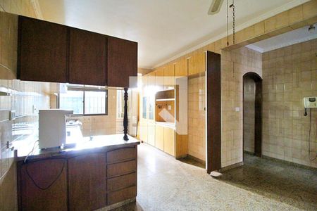 Casa à venda com 220m², 2 quartos e 1 vagaCozinha