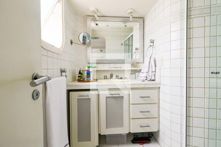 Apartamento à venda com 300m², 3 quartos e 3 vagasBanheiro suite 3