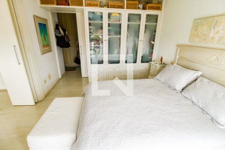 Apartamento à venda com 300m², 3 quartos e 3 vagasSuíte master
