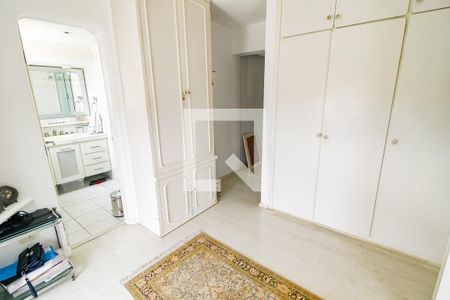 Apartamento à venda com 300m², 3 quartos e 3 vagasEscritório