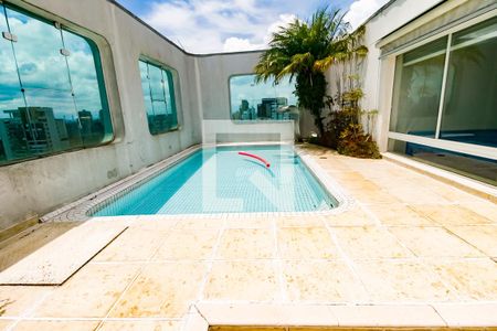 Apartamento à venda com 300m², 3 quartos e 3 vagasPiscina cobertura