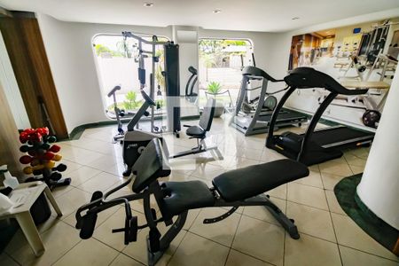 Apartamento à venda com 300m², 3 quartos e 3 vagasÁrea comum - Academia