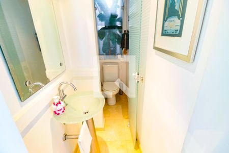 Apartamento à venda com 300m², 3 quartos e 3 vagasLavabo Cobertura