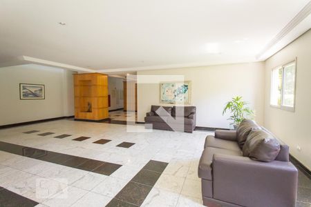Apartamento à venda com 55m², 2 quartos e 1 vaga Apartamento à venda com 55m², 2 quartos e 1 vagaHall social