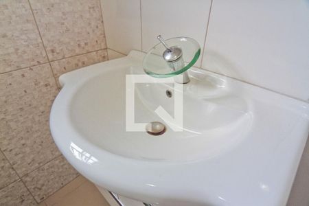 Casa à venda com 115m², 3 quartos e 1 vagaBanheiro