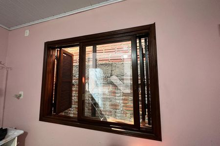 Casa à venda com 400m², 3 quartos e 4 vagasQuarto 3 - Janela