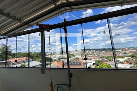 Casa à venda com 400m², 3 quartos e 4 vagasÁrea de Serviço - Janela