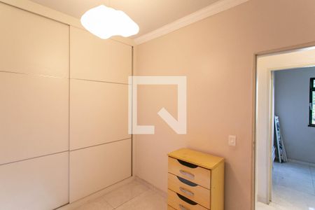 Quarto 1 de apartamento à venda com 3 quartos, 58m² em São João Batista, Belo Horizonte