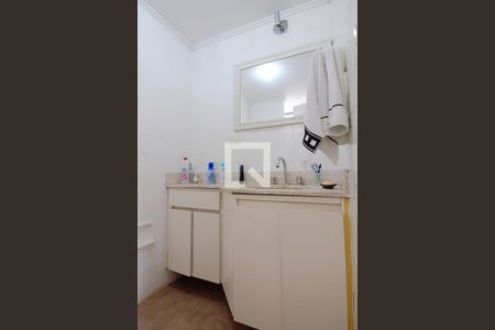 Apartamento à venda com 238m², 5 quartos e 5 vagasBanheiro da Suíte 2