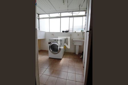 Apartamento à venda com 238m², 5 quartos e 5 vagasÁrea de Serviço