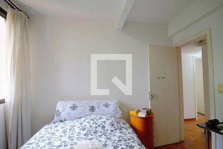 Apartamento à venda com 238m², 5 quartos e 5 vagasQuarto 1 