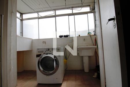 Apartamento à venda com 238m², 5 quartos e 5 vagasÁrea de Serviço