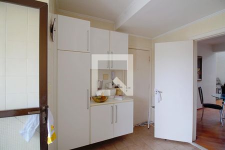 Apartamento à venda com 238m², 5 quartos e 5 vagasCozinha 
