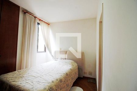 Apartamento à venda com 238m², 5 quartos e 5 vagasSuíte 2