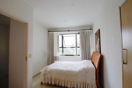 Apartamento à venda com 238m², 5 quartos e 5 vagasQuarto 5  