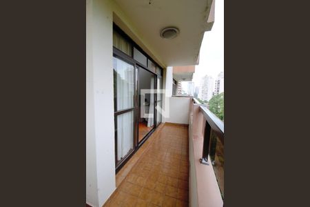 Varanda  de apartamento à venda com 5 quartos, 238m² em Jardim Ampliação, São Paulo