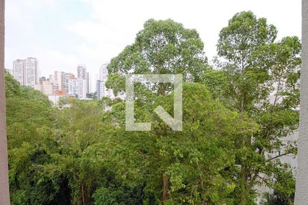 Apartamento à venda com 238m², 5 quartos e 5 vagasVista do Suíte 2