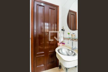 Lavabo  de casa à venda com 3 quartos, 100m² em Vila Milton, Guarulhos