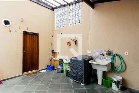 Casa à venda com 100m², 3 quartos e 2 vagasÁrea de Serviço