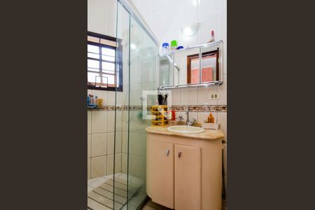 Casa à venda com 100m², 3 quartos e 2 vagasBanheiro da Suíte