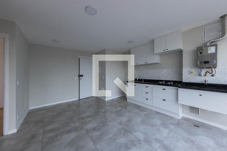 Sala / cozinha de apartamento para alugar com 2 quartos, 43m² em Vila Prudente, São Paulo