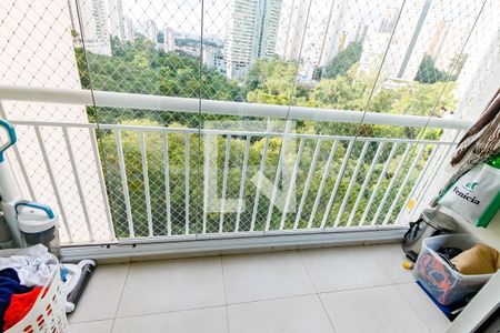 Varanda da Sala de apartamento à venda com 3 quartos, 67m² em Vila Andrade, São Paulo