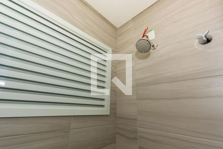 Apartamento para alugar com 60m², 2 quartos e 1 vaga Apartamento para alugar com 60m², 2 quartos e 1 vagaBanheiro - Chuveiro