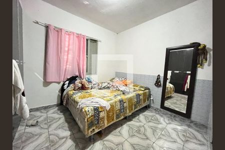 Casa 1- Quarto 1 de casa à venda com 5 quartos, 240m² em Jardim Oriental, São Paulo