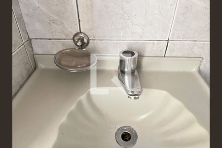 Casa à venda com 240m², 5 quartos e 3 vagasCasa  5 - Banheiro