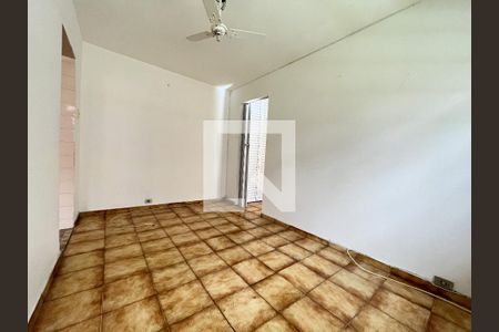 Casa à venda com 240m², 5 quartos e 3 vagasCasa 5 - Sala