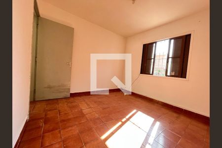 Casa à venda com 240m², 5 quartos e 3 vagasCasa  2 - Quarto 2