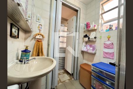 Casa à venda com 240m², 5 quartos e 3 vagasCasa  3 - Banheiro