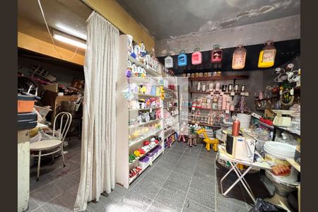 Casa à venda com 240m², 5 quartos e 3 vagasÁrea de Serviço