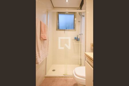 Apartamento à venda com 212m², 3 quartos e 4 vagasBanheiro suíte 1