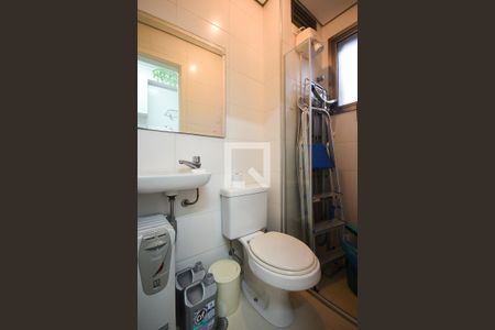 Apartamento à venda com 212m², 3 quartos e 4 vagasBanheiro de Serviço