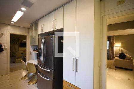 Apartamento à venda com 212m², 3 quartos e 4 vagasCozinha