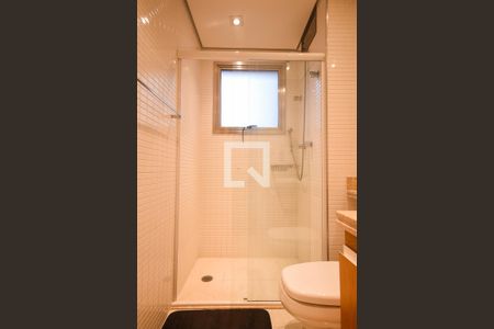 Apartamento à venda com 212m², 3 quartos e 4 vagasBanheiro suíte 2