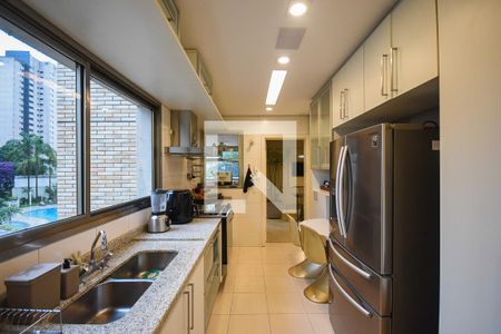 Apartamento à venda com 212m², 3 quartos e 4 vagasCozinha