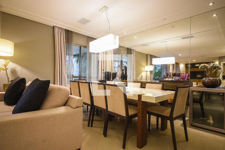 Apartamento à venda com 212m², 3 quartos e 4 vagasSala de jantar