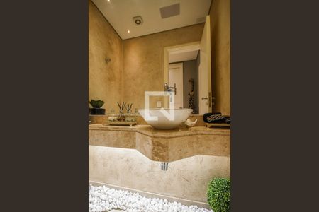 Apartamento à venda com 212m², 3 quartos e 4 vagasLavabo