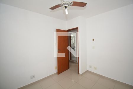 Apartamento para alugar com 60m², 3 quartos e 1 vagaQuarto 2