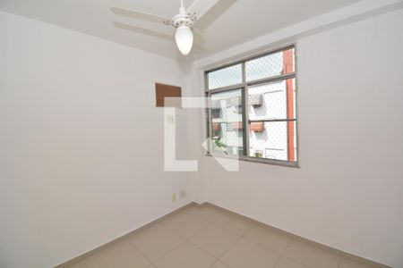 Quarto 1 de apartamento para alugar com 3 quartos, 60m² em Irajá, Rio de Janeiro