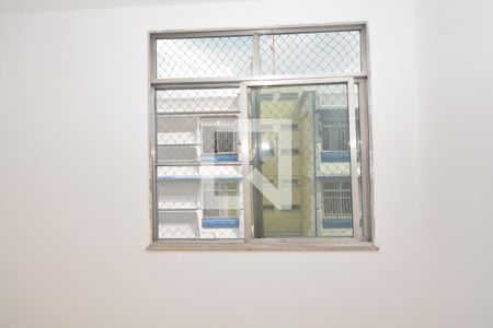 Sala de apartamento para alugar com 3 quartos, 60m² em Irajá, Rio de Janeiro