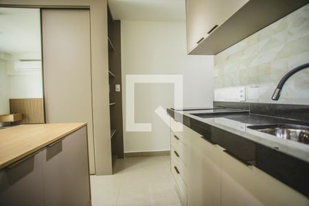 Studio para alugar com 29m², 1 quarto e sem vaga Studio para alugar com 29m², 1 quarto e sem vagaCozinha