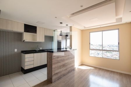Sala de apartamento à venda com 2 quartos, 44m² em Conceição, Osasco