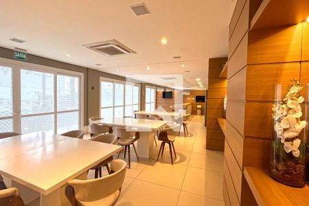 Apartamento à venda com 69m², 2 quartos e 1 vagaÁrea comum