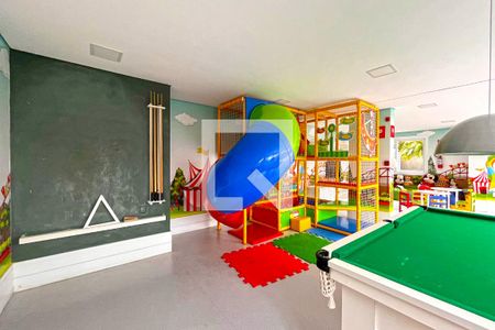 Apartamento à venda com 69m², 2 quartos e 1 vagaÁrea comum