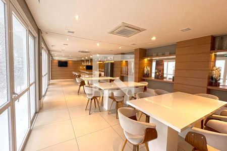 Apartamento à venda com 69m², 2 quartos e 1 vagaÁrea comum